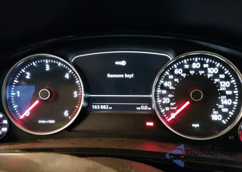 2016 Volkswagen Touareg Tdi Sport W/Technology z USA, uszkodzony, nr VIN WVGEP9BP3GD001450